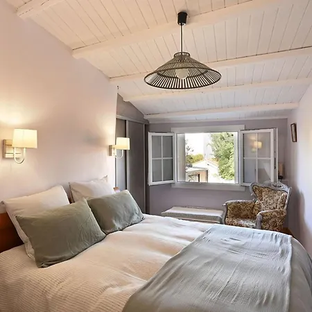 Charmante Maison De Village Au Coeur De - Fr-1-434-119 *