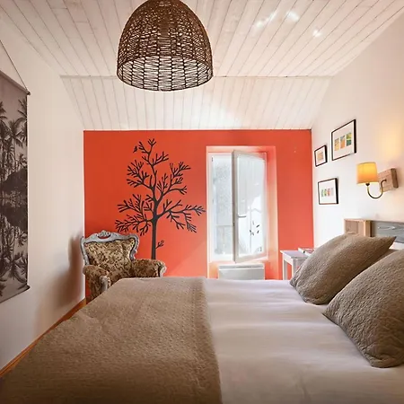 Дом отдыха Charmante Maison De Village Au Coeur De - Fr-1-434-119 *