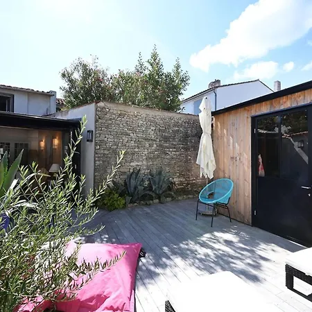 Дом отдыха Charmante Maison De Village Au Coeur De - Fr-1-434-119