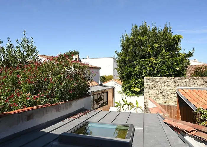 Charmante Maison De Village Au Coeur De - Fr-1-434-119 *