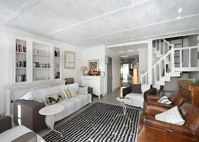 Charmante Maison De Village Au Coeur De - Fr-1-434-119 La Couarde-sur-Mer